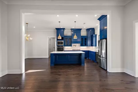 Kitchen - 136 Meadow Oaks Ln, Jackson, MS 39209 photo 3 of 3