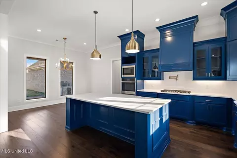Kitchen - 136 Meadow Oaks Ln, Jackson, MS 39209 photo 1 of 3