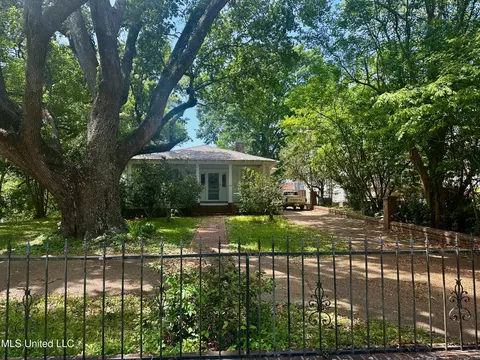 912 Main St, Natchez, MS 39120 photo 1