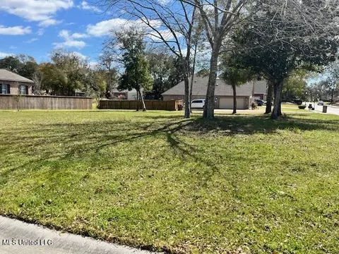 Jordan Drive, Biloxi, MS 39531