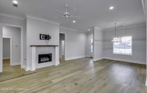 135 Paylors Way, Madison, MS 39110 photo 3