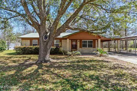 10108 Dawnview Way, Moss Point, MS 39562