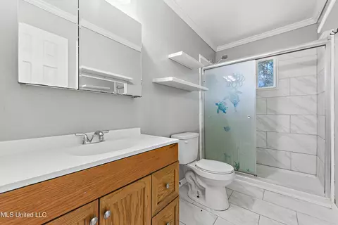 Bath - 10108 Dawnview Way, Moss Point, MS 39562 photo 1 of 2