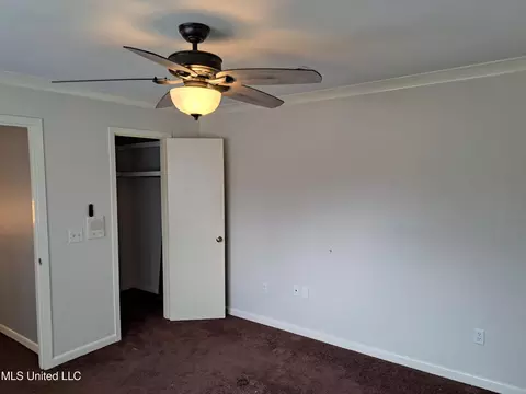 Bedroom - 44 Park Crest Pl #44, Jackson, MS 39211 photo 1 of 2