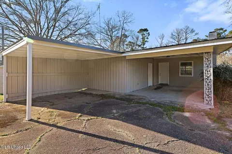 Exterior - 753 E Simpson Highway 28, Magee, MS 39111 photo 2 of 5