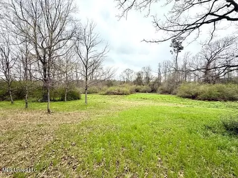 Hwy 568 W, Magnolia, MS 39652