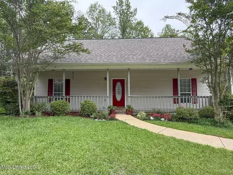 18 S Wind Ridge Cv, Purvis, MS 39475