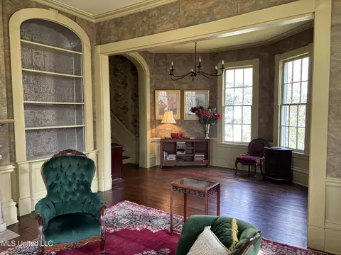 Other - 705 Washington St, Natchez, MS 39120 photo 2 of 15