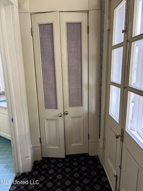 Other - 705 Washington St, Natchez, MS 39120 photo 13 of 15