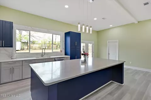 Kitchen - 901 Post Rd, Clinton, MS 39056 photo 4 of 5
