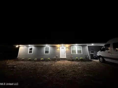 Exterior - 901 Post Rd, Clinton, MS 39056 photo 5 of 6