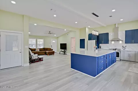 Kitchen - 901 Post Rd, Clinton, MS 39056 photo 5 of 5