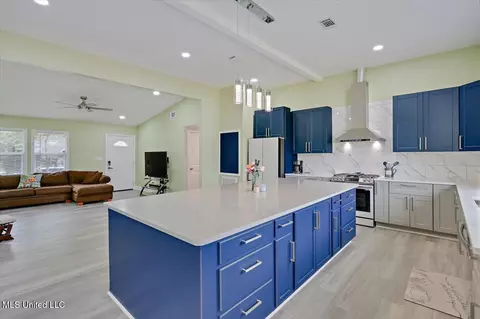 Kitchen - 901 Post Rd, Clinton, MS 39056 photo 2 of 5