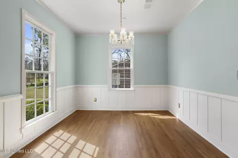 Dining - 736 Eagle Ave, Jackson, MS 39206 photo 1 of 1