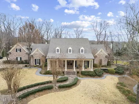 107 Cherry Laurel Ln, Ridgeland, MS 39157