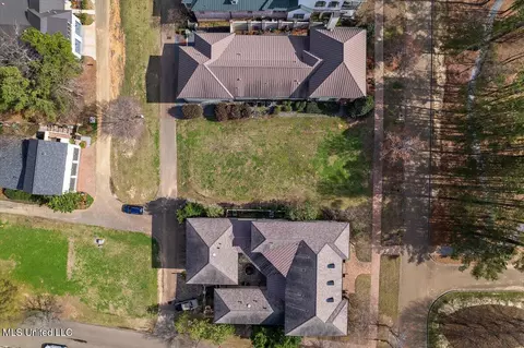 W Florida Boulevard, Madison, MS 39110 photo 2