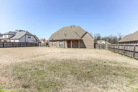Exterior - 4151 Bakersfield Dr, Nesbit, MS 38651 photo 6 of 7