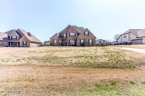 Exterior - 4151 Bakersfield Dr, Nesbit, MS 38651 photo 3 of 7