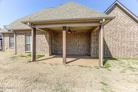 Exterior - 4151 Bakersfield Dr, Nesbit, MS 38651 photo 4 of 7