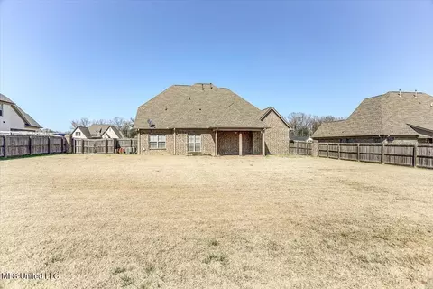Exterior - 4151 Bakersfield Dr, Nesbit, MS 38651 photo 5 of 7