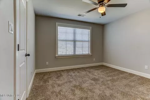 Bedroom - 4151 Bakersfield Dr, Nesbit, MS 38651 photo 7 of 8