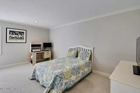 Bedroom - 1120 Pointe Cv, Brandon, MS 39042 photo 7 of 8