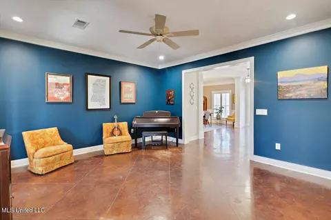 Entry Way - 1120 Pointe Cv, Brandon, MS 39042 photo 2 of 3