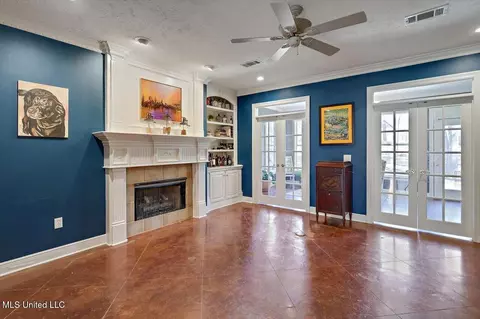 Living - 1120 Pointe Cv, Brandon, MS 39042 photo 1 of 4