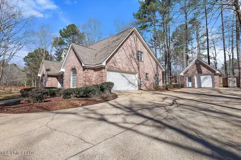 Other - 1120 Pointe Cv, Brandon, MS 39042 photo 2 of 10