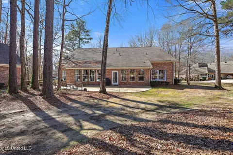 Exterior - 1120 Pointe Cv, Brandon, MS 39042 photo 7 of 9