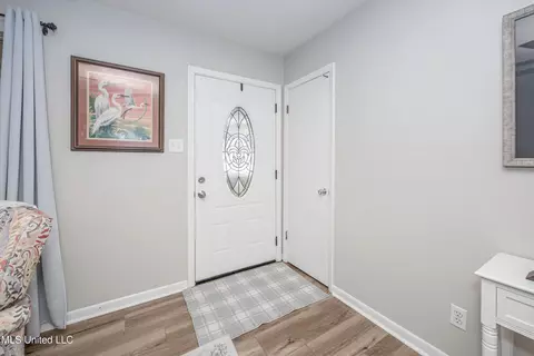 1110 Bristol Blvd, Ocean Springs, MS 39564