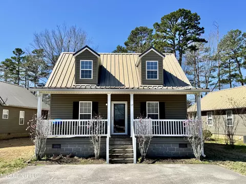 17 Pearl Pkwy #258, Iuka, MS 38852
