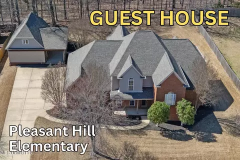 6593 Darren Dr, Olive Branch, MS 38654