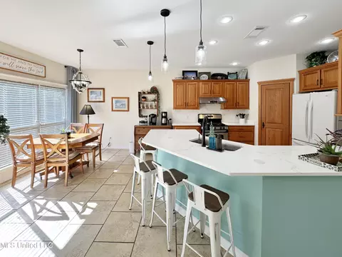 515 N Forest Ave, Long Beach, MS 39560 photo 10