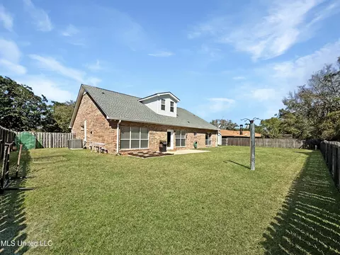 515 N Forest Ave, Long Beach, MS 39560 photo 38
