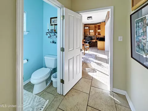 515 N Forest Ave, Long Beach, MS 39560 photo 16