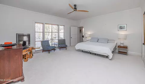 Bedroom - 1616 Eastover Dr, Jackson, MS 39211 photo 3 of 11