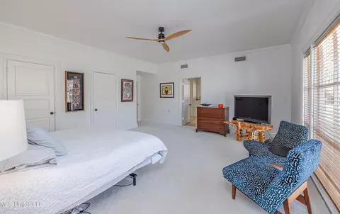 Bedroom - 1616 Eastover Dr, Jackson, MS 39211 photo 5 of 11
