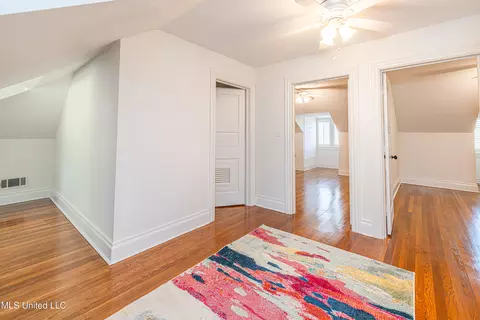 Entry Way - 1616 Eastover Dr, Jackson, MS 39211 photo 9 of 9