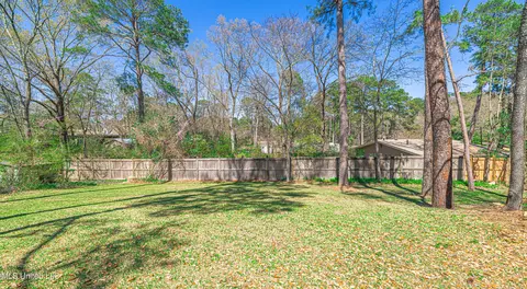 Exterior - 1616 Eastover Dr, Jackson, MS 39211 photo 9 of 18