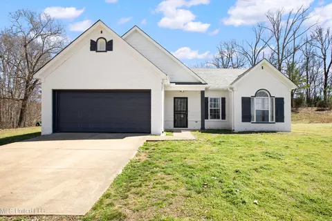 183 Amber Circle Cir, Byhalia, MS 38611