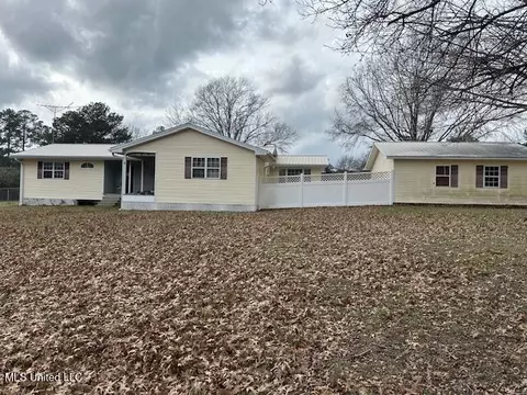 55 Mcswain Rd, Hattiesburg, MS 39401