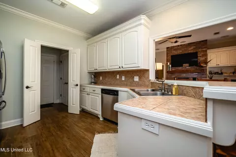 162 Regatta Dr, Brandon, MS 39047 photo 14