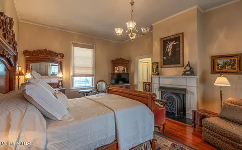 Bedroom - 706 State St, Natchez, MS 39120 photo 1 of 7