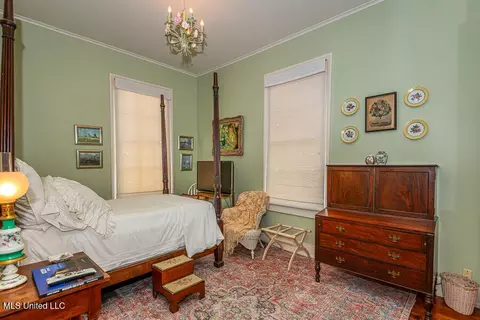 Bedroom - 706 State St, Natchez, MS 39120 photo 4 of 7