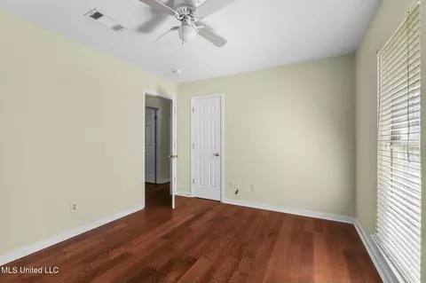 1002 Windmill Dr, Byram, MS 39272 photo 21