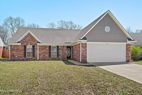 7776 S Sarah Ann Dr, Southaven, MS 38671