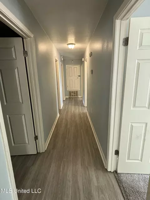 Entry Way - 2133 Fig Farm Rd, Lucedale, MS 39452 photo 2 of 2