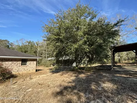 Exterior - 2133 Fig Farm Rd, Lucedale, MS 39452 photo 2 of 11