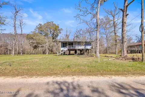 151 Plum Bluff Dr Rd, Lucedale, MS 39452